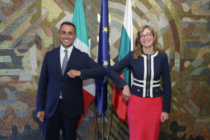 Bulgaria, Italy: Only a United EU Can Tackle the Crisis